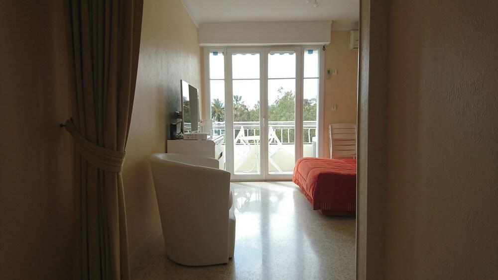 Studio 3 Etoiles Vue Mer 150M Plages Parking Clim Wifi Cannes Exterior photo